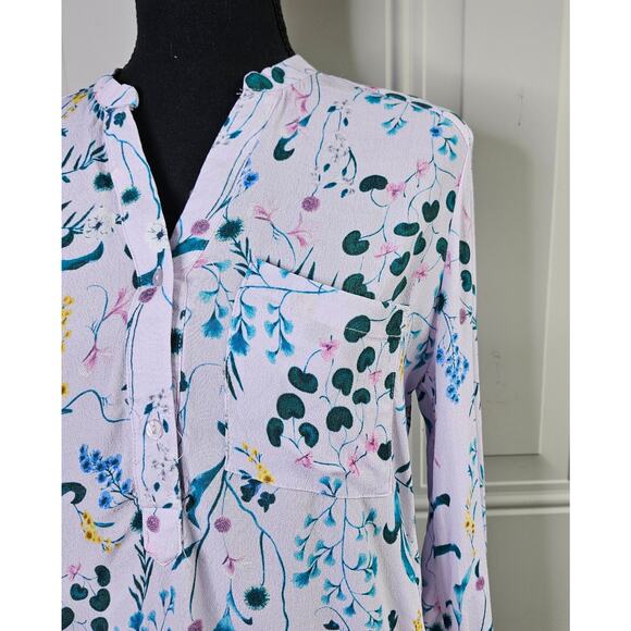 🦃New For The Republic Floral Spring Long Sleeve Blouse V Neck Half Button Small - Picture 4 of 13